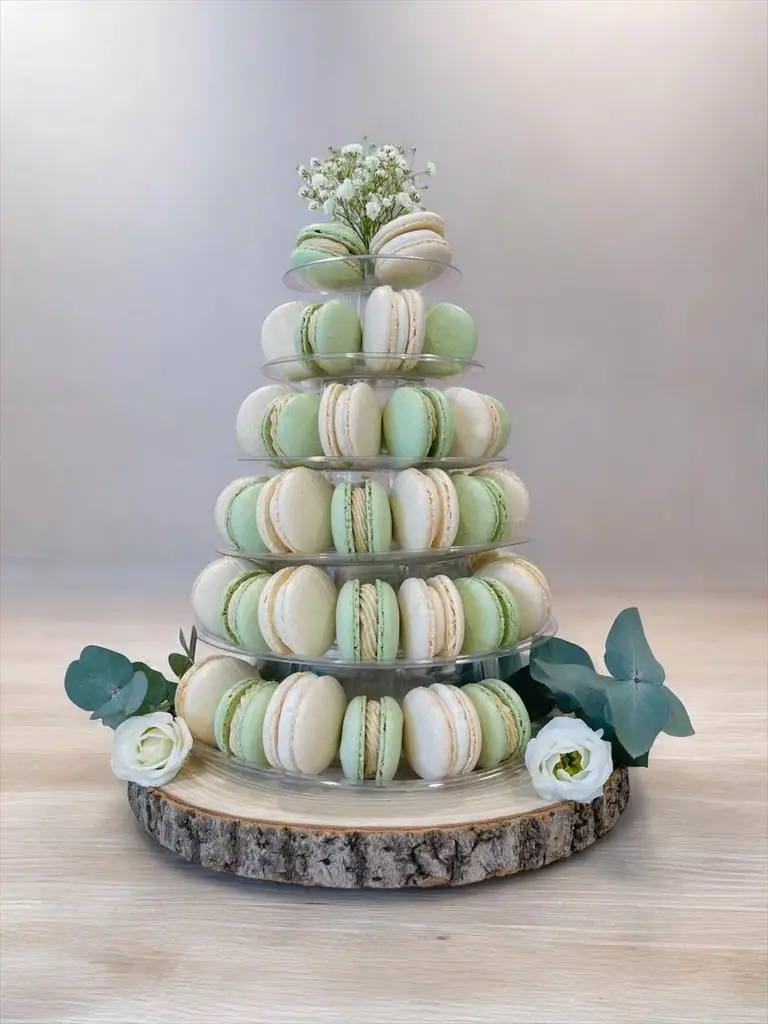 Pyramide Macarons Blanc Vert